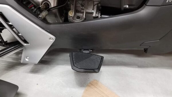 Can-Am Footboard - Image 2
