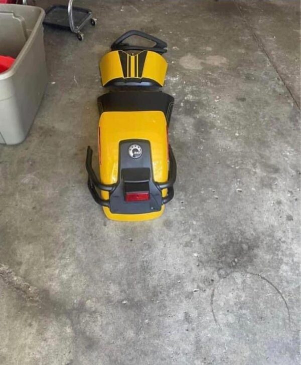 Can-Am Spyder Cowl and Fender - Image 2