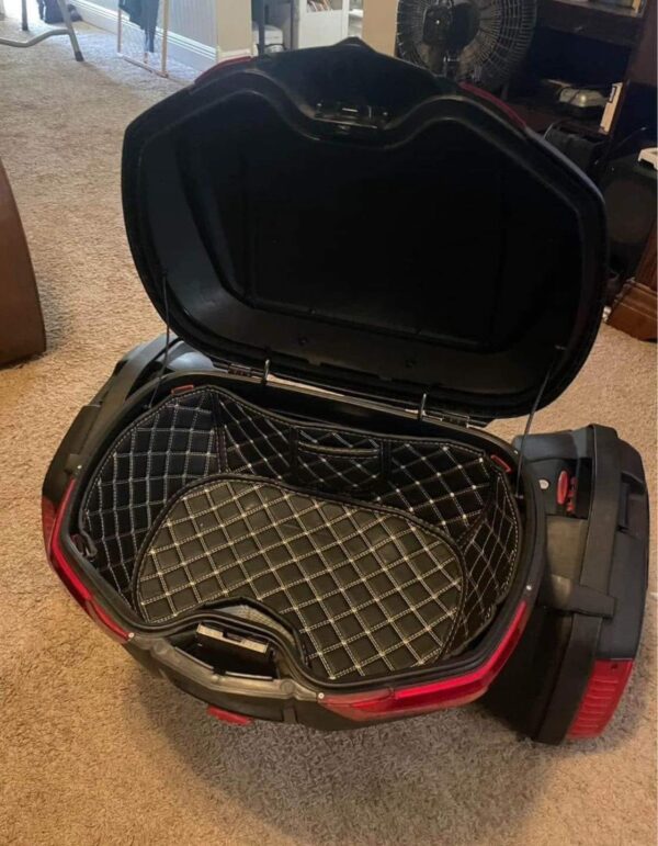 3-Piece Touring Saddlebag/Luggage System with LED Brake and Turn Signals for the Can-Am Ryker - Image 2