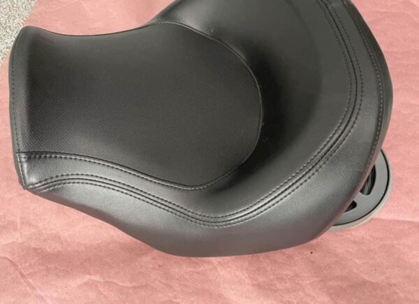 Used Can-Am Spyder Driver Seat - Image 2
